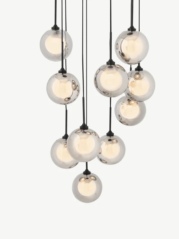 Lustra Masako, Extra Large